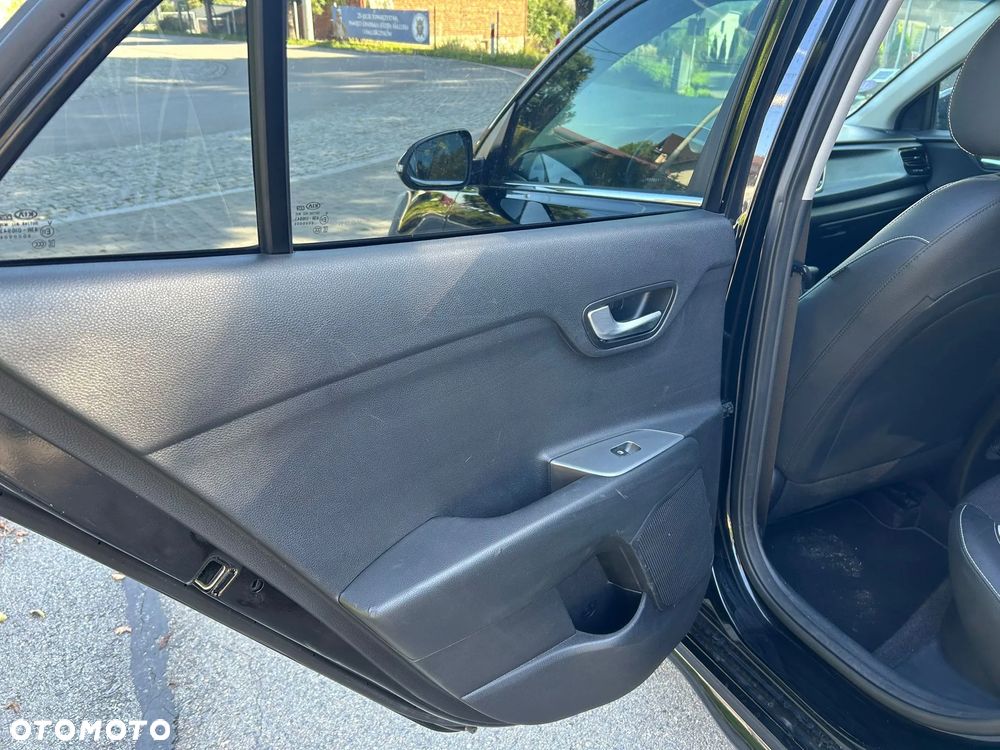 Kia Rio 1.0 T-GDI 120 Mild-Hybrid DCT7 GT Line - 21