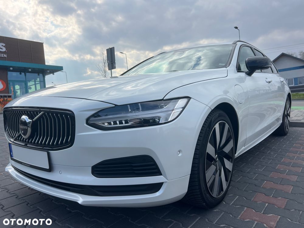 Volvo V90 T8 AWD Plug-In Hybrid Ultimate Dark - 4