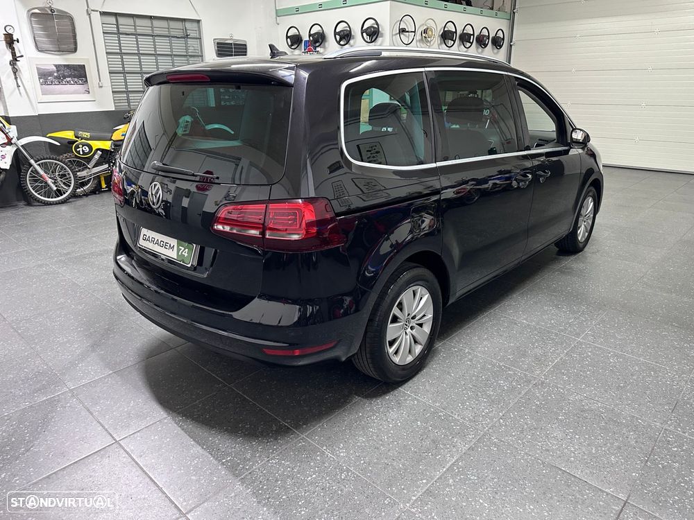 VW Sharan 2.0 TDI Blue Confortline - 25