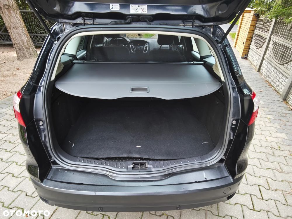 Ford Focus 1.6 TDCi DPF Champions Edition - 32