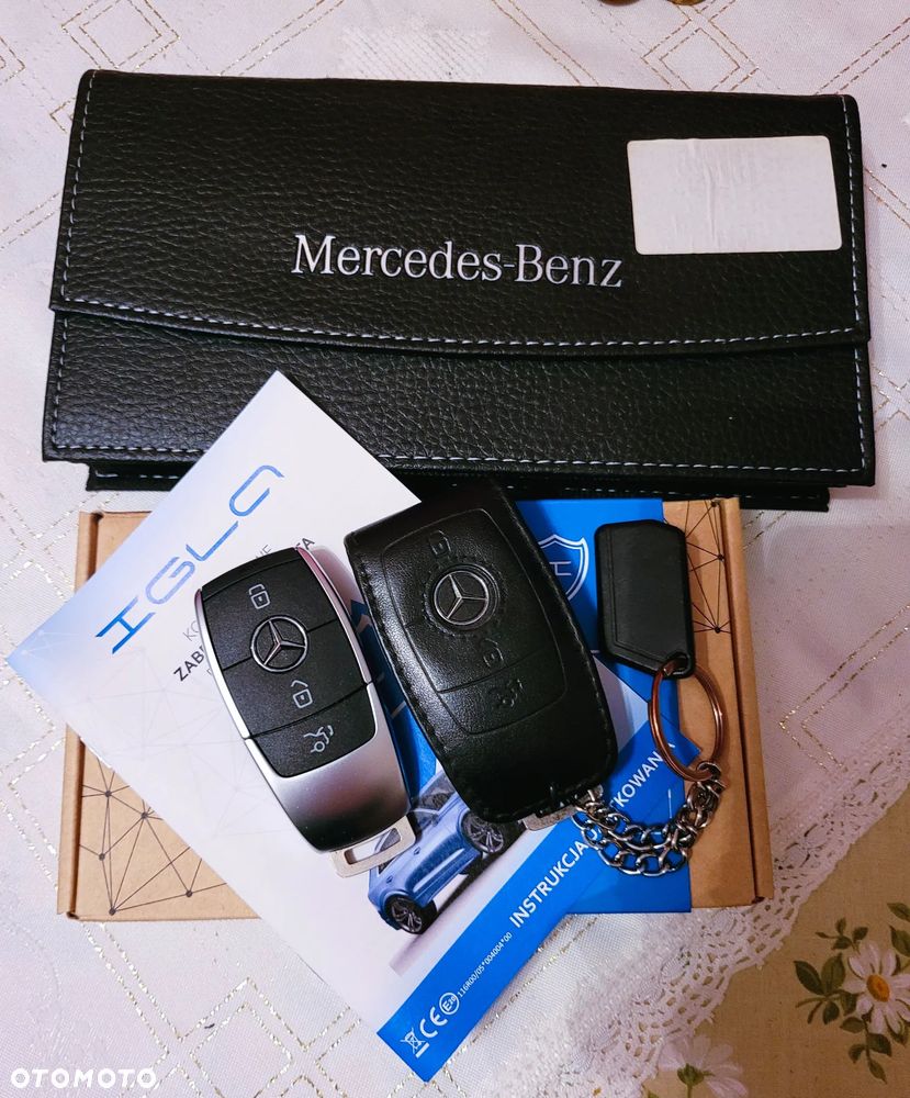 Mercedes-Benz Klasa A 220 4-Matic AMG Line 7G-DCT - 23