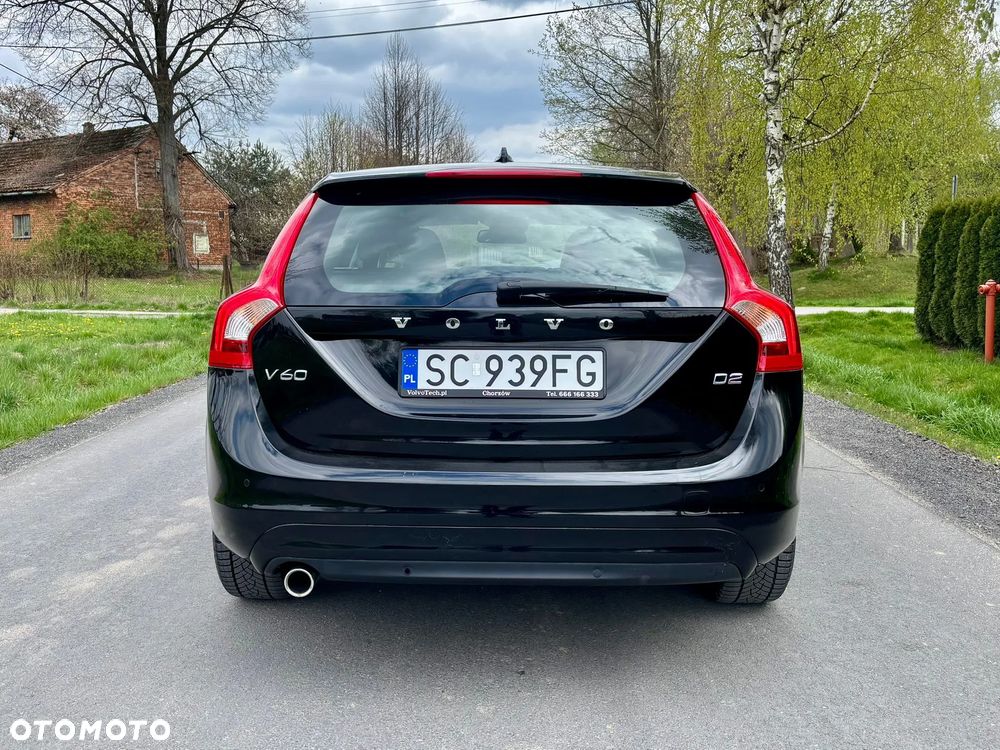 Volvo V60 D2 Geartronic - 10