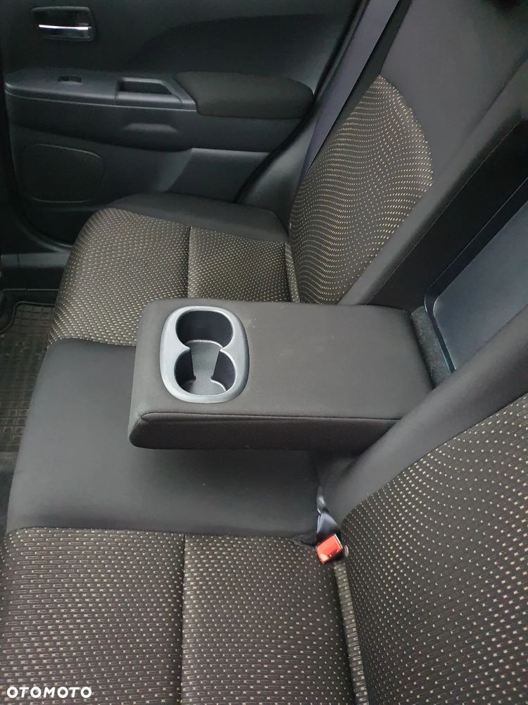 Mitsubishi ASX 1.6 Blue Sky Edition - 17