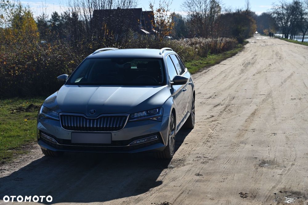 Skoda Superb 1.4 TSI Plug-In Hybrid L&K DSG - 4