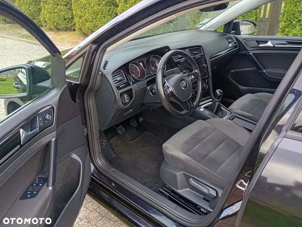 Volkswagen Golf 1.6 TDI (BlueMotion Technology) Trendline - 10