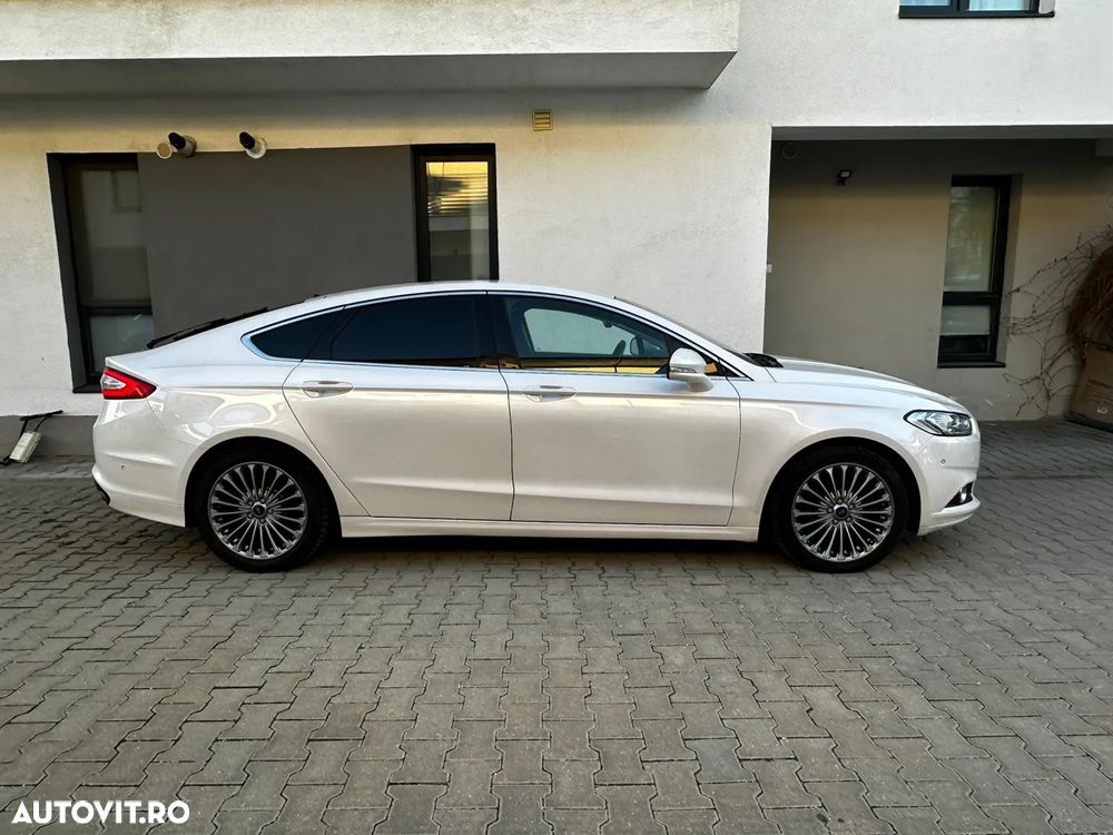 Ford Mondeo 2.0 EcoBoost Titanium - 6