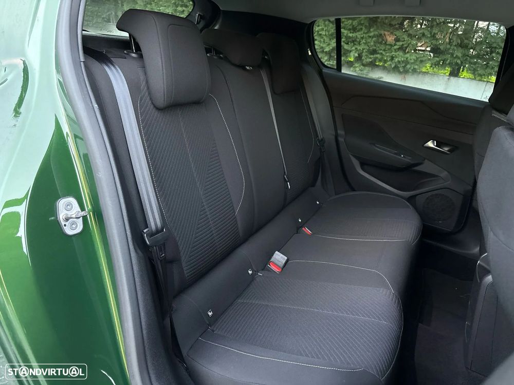 Peugeot 308 1.2 PureTech Active J17 - 40