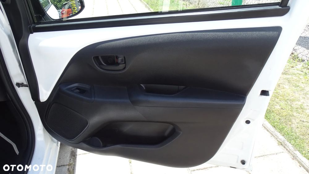 Toyota Aygo 1.0 VVT-i Black Edition - 19