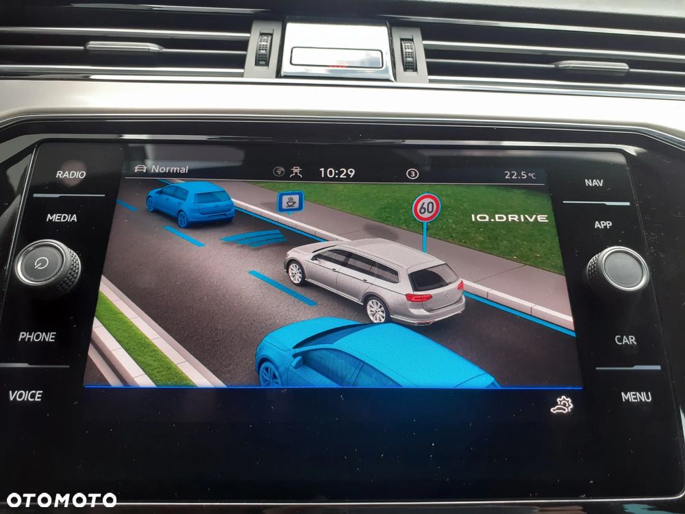 Volkswagen Passat 2.0 TSI Elegance DSG - 20