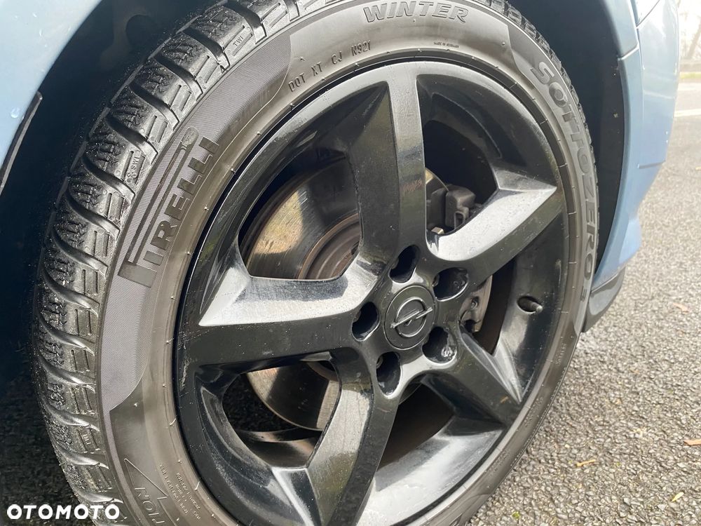 Opel Astra 1.9 CDTI Cosmo - 6