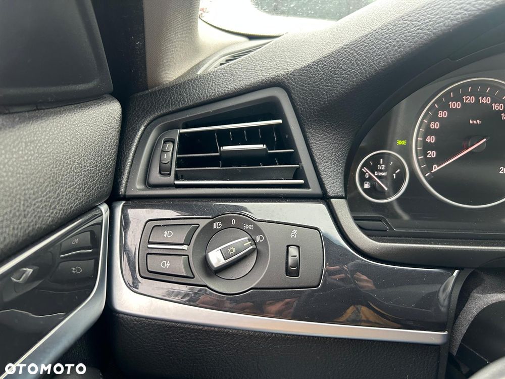 BMW Seria 5 530d Modern Line - 23