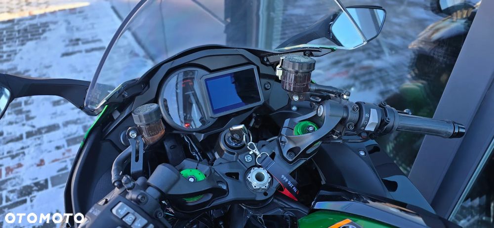 Kawasaki Ninja H2 SX - 34