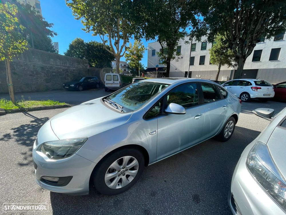 Opel Astra 1.4 T GPL - 13