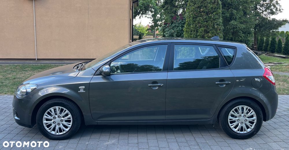 Kia Ceed 1.4 CVVT Vision - 13