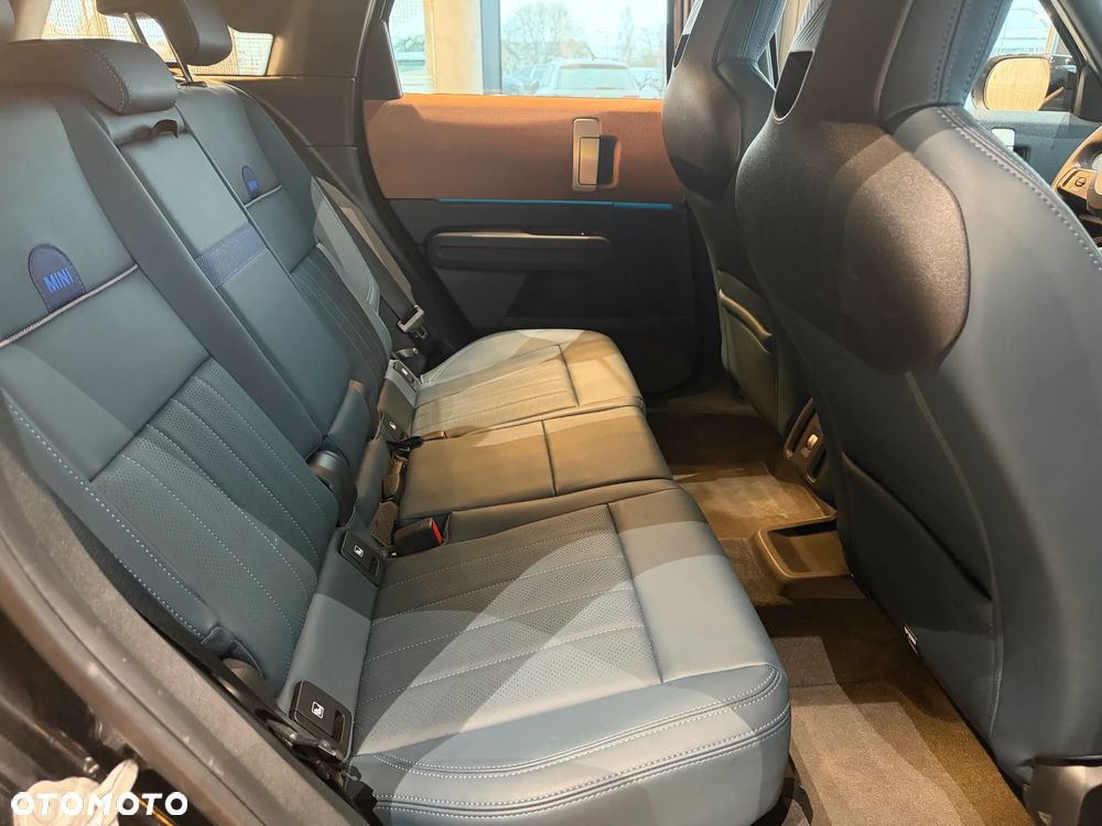 MINI Countryman - 25