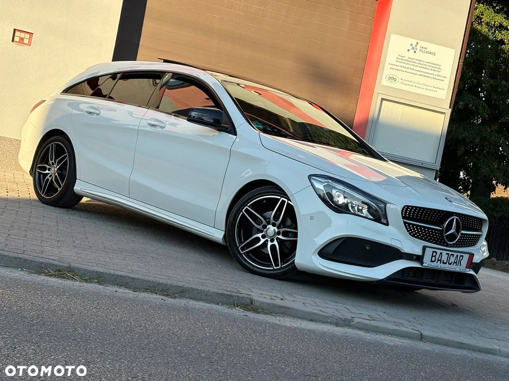 Mercedes-Benz CLA 200 7G-DCT AMG Line - 2
