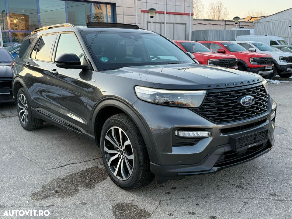 Ford Explorer - 5
