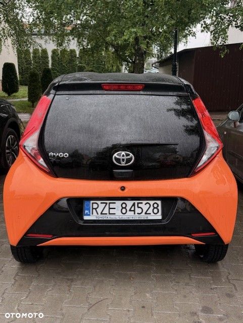 Toyota Aygo 1.0 VVT-i JBL Edition - 1
