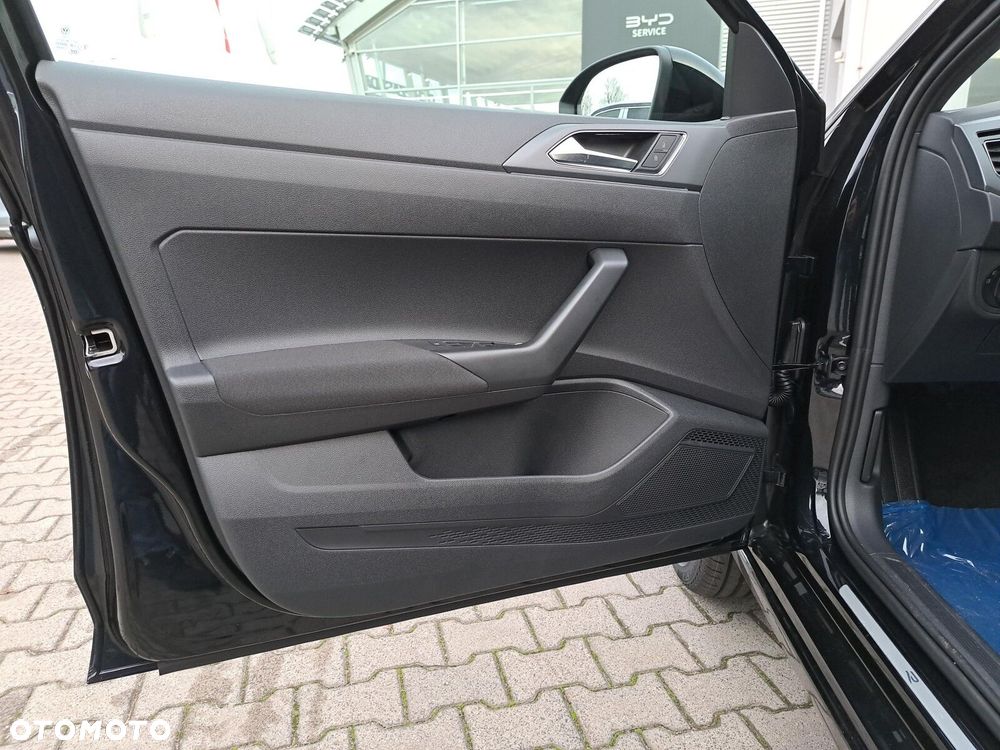 Volkswagen Taigo - 11