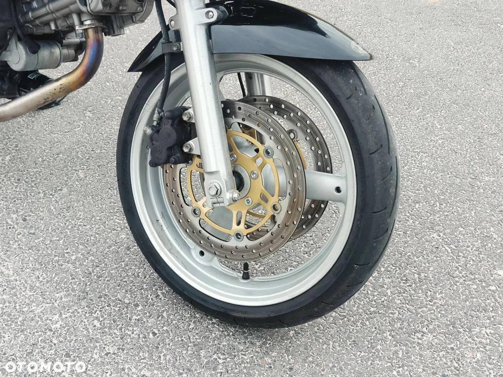 Suzuki SV - 24