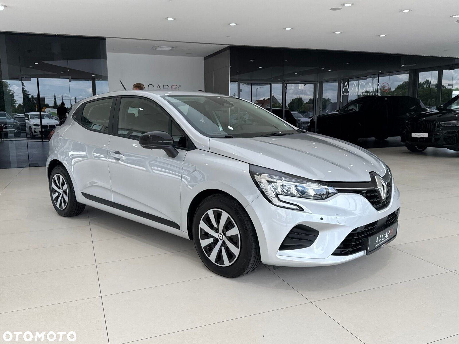 Renault Clio - 6