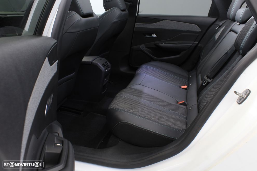 Peugeot 308 SW 1.2 PureTech Allure - 25