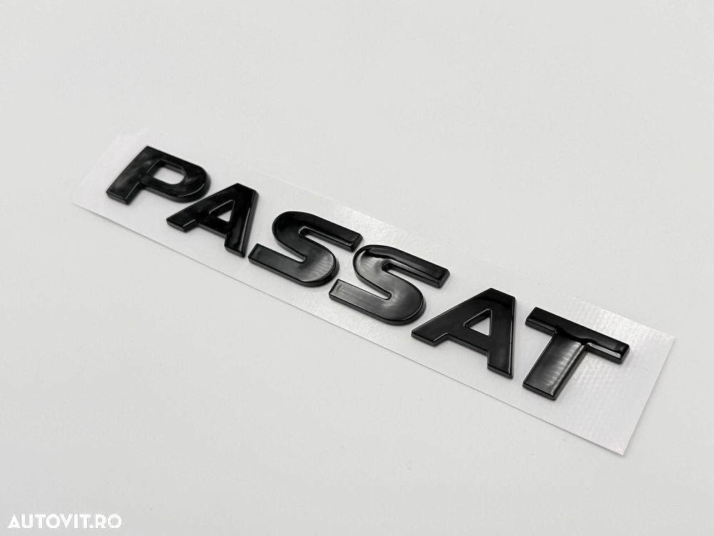 Emblema Compatibila VW Passat negru - 3