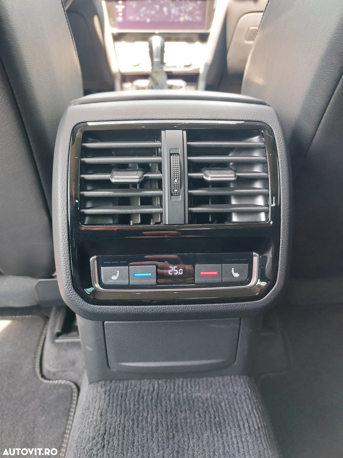Volkswagen ARTEON 2.0 TDI DSG 4Motion Elegance - 10