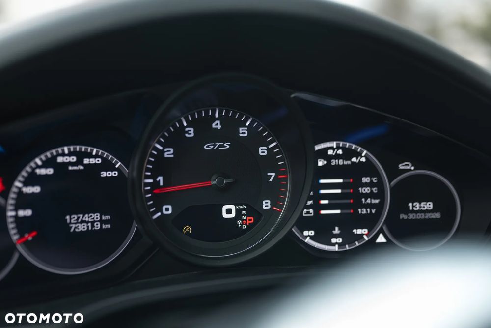 Porsche Cayenne GTS - 31