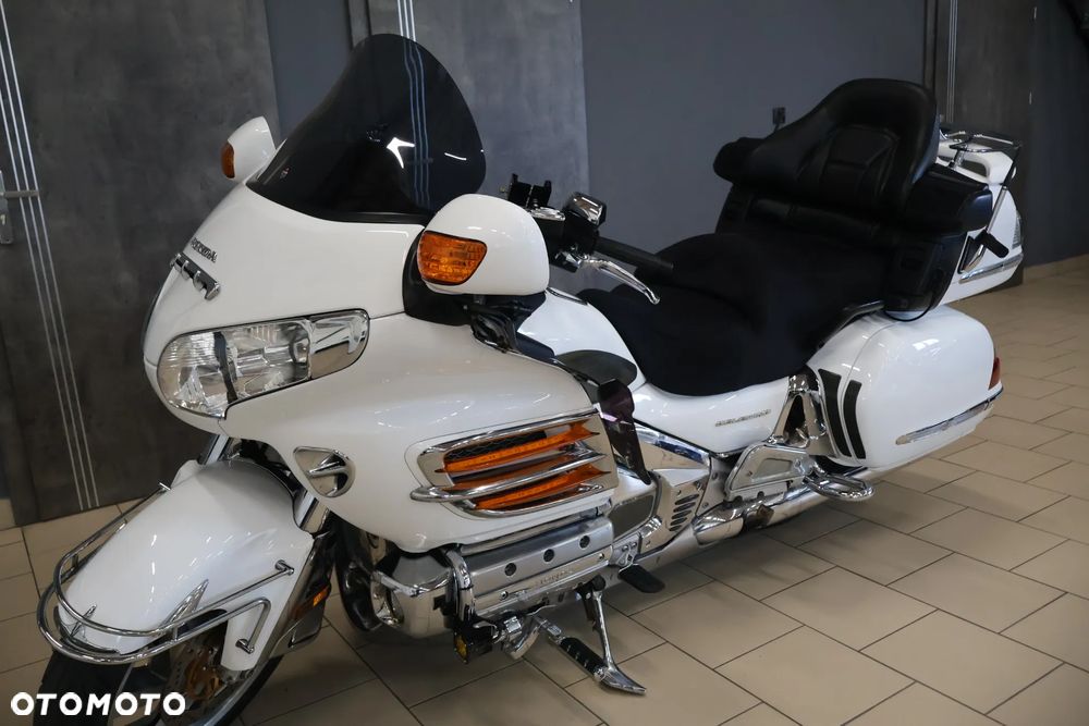 Honda GL - 30