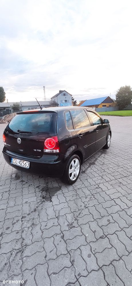 Volkswagen Polo 1.9 TDI Q-Line - 4