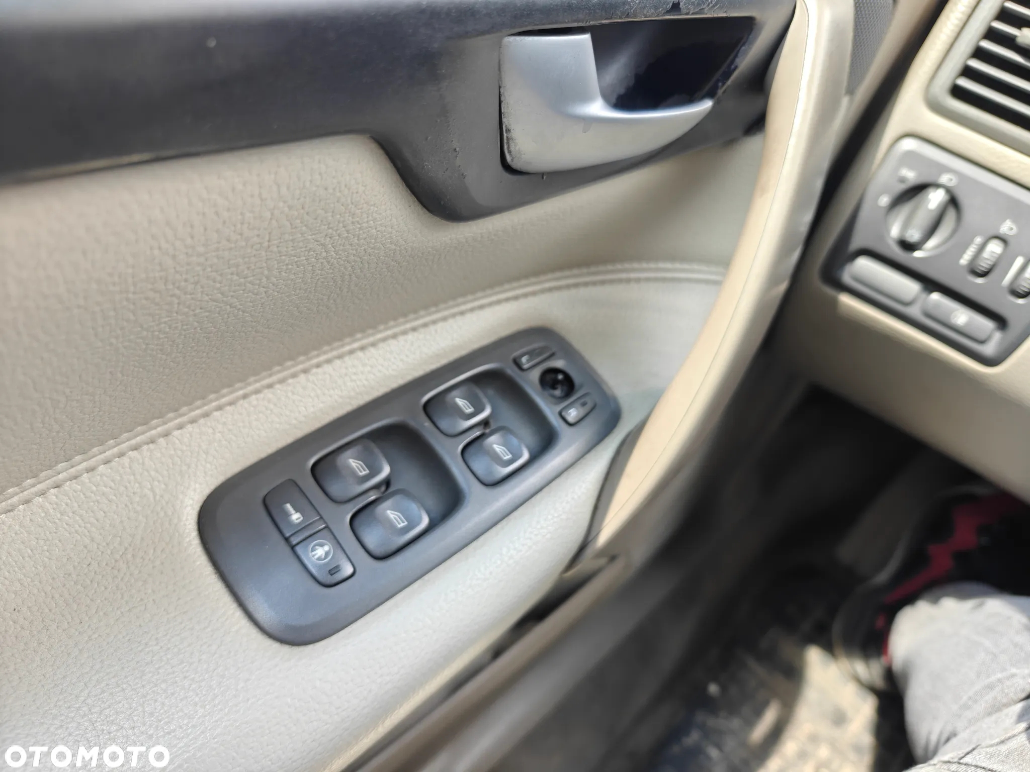 Volvo S60 - 25