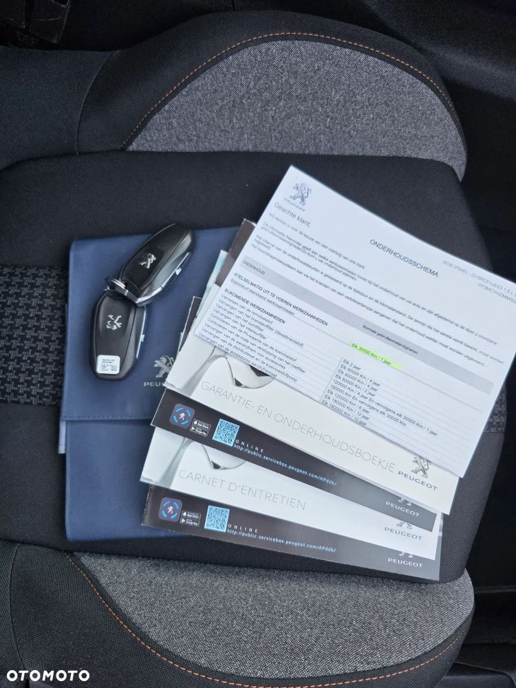 Peugeot 3008 1.5 BlueHDi Active S&S - 14
