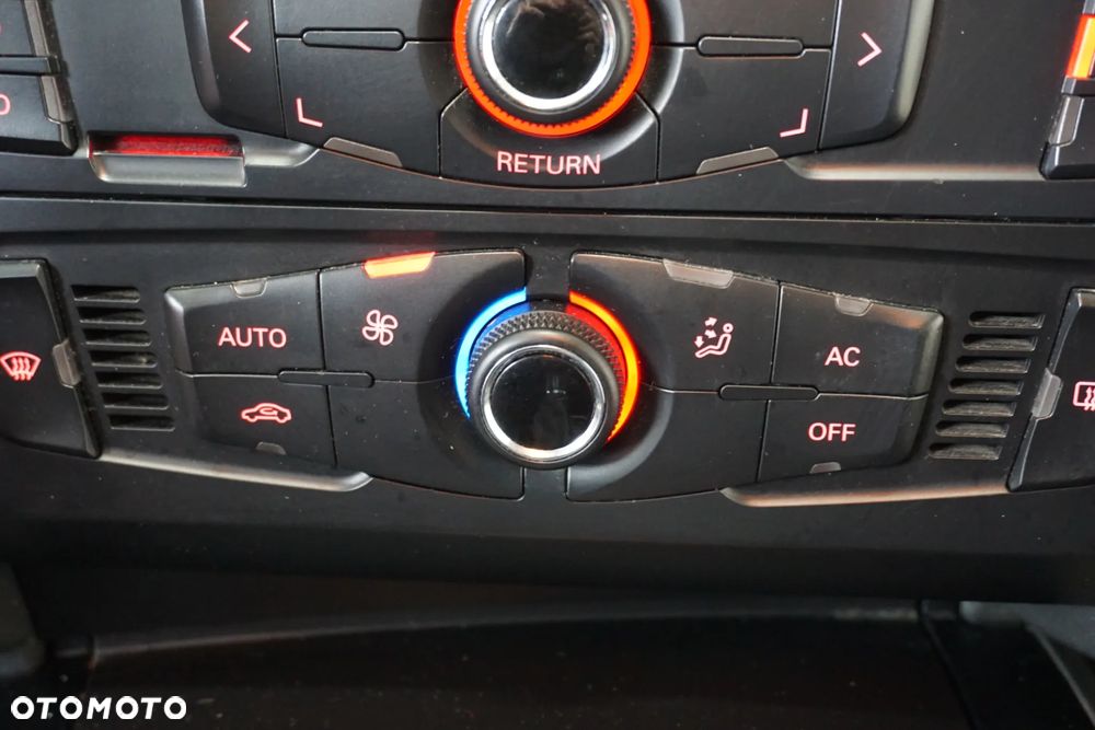 Audi A4 Avant 2.0 TDI DPF Ambiente - 30