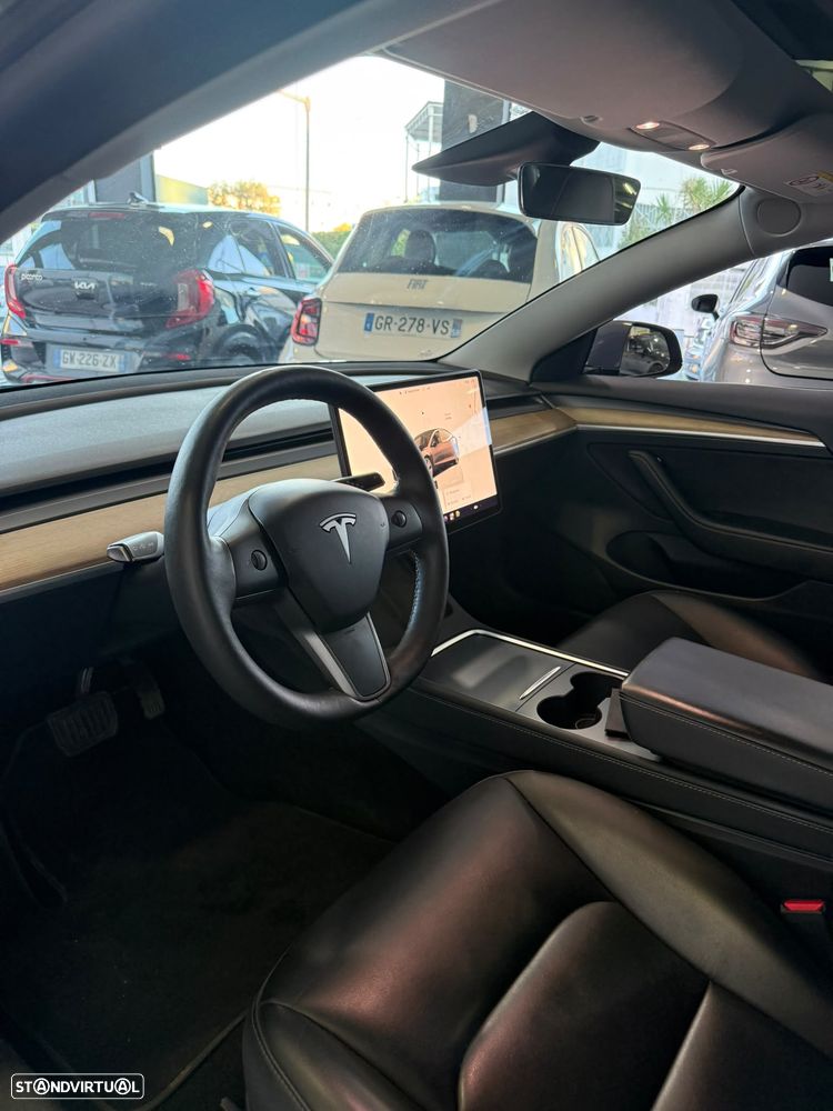 Tesla Model 3 Standard RWD Plus - 11