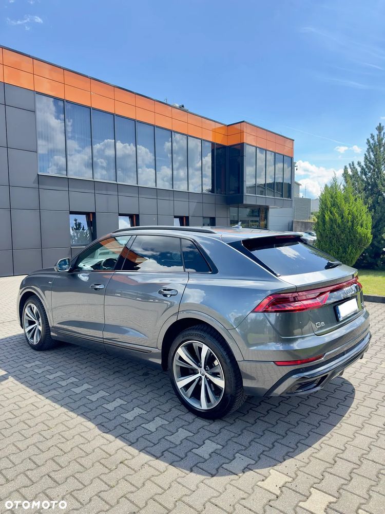 Audi Q8 - 3
