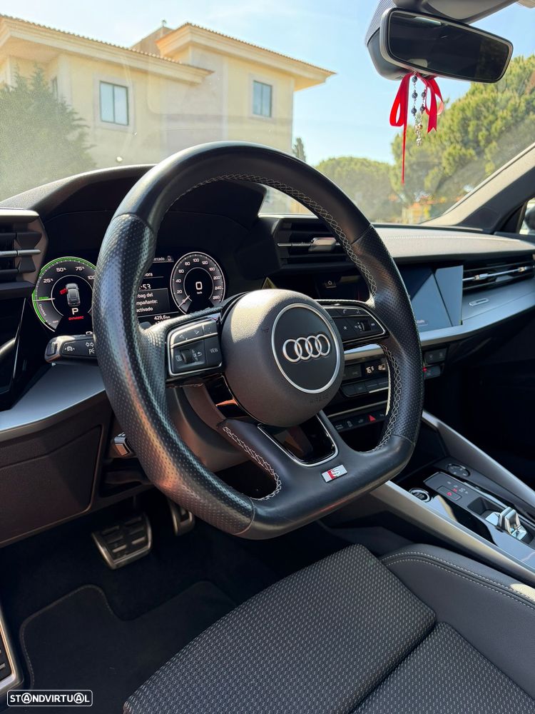 Audi A3 Sportback 45 TFSIe S line - 27