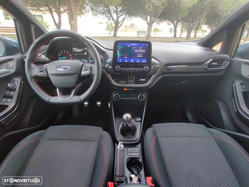 Ford Fiesta 1.0 EcoBoost MHEV ST-Line X - 19