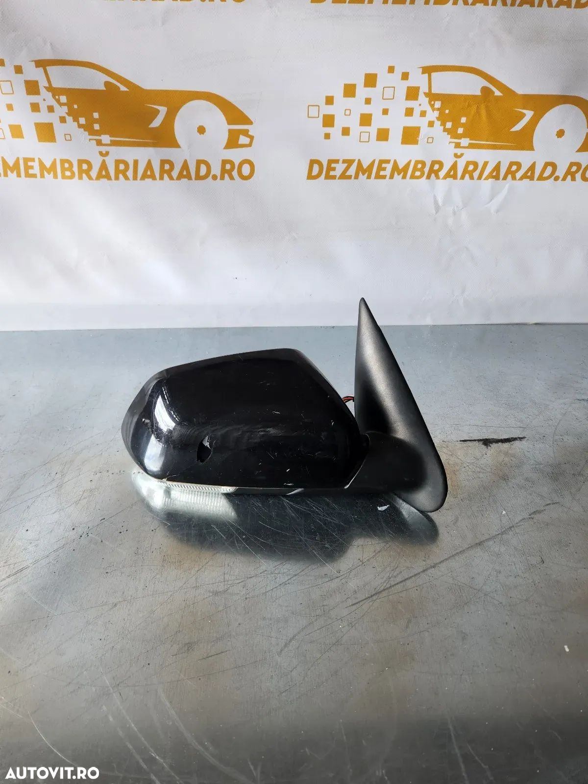 Oglinda Dreapta Skoda Octavia 2 Electrica Cu 8 Fire La Mufa Mic Defect La Carcasa - 1