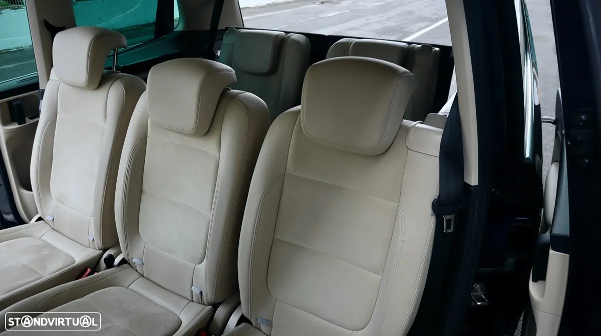 VW Sharan 2.0 TDI Blue Highline - 43