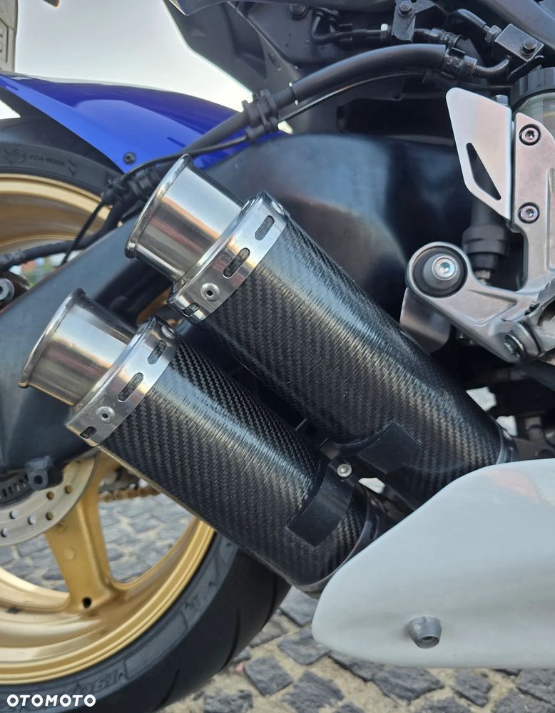 Honda CBR - 11
