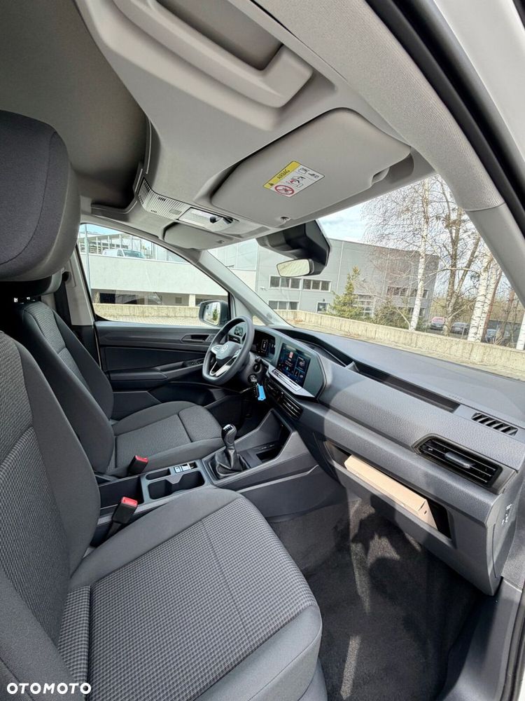 Volkswagen Caddy Cargo silnik: 2,0 l TDI EU6 SCR  75 kW skrzynia biegów: manualna 6 -biegowa rozstaw osi: 2755 mm - 16
