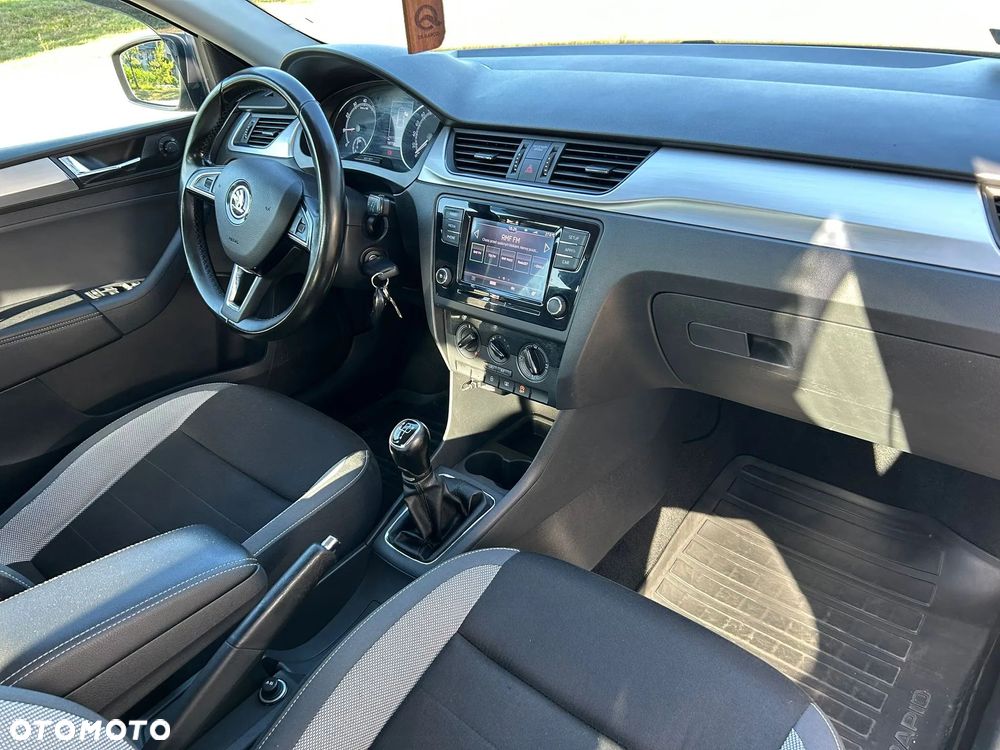 Skoda RAPID 1.0 TSI Ambition - 7