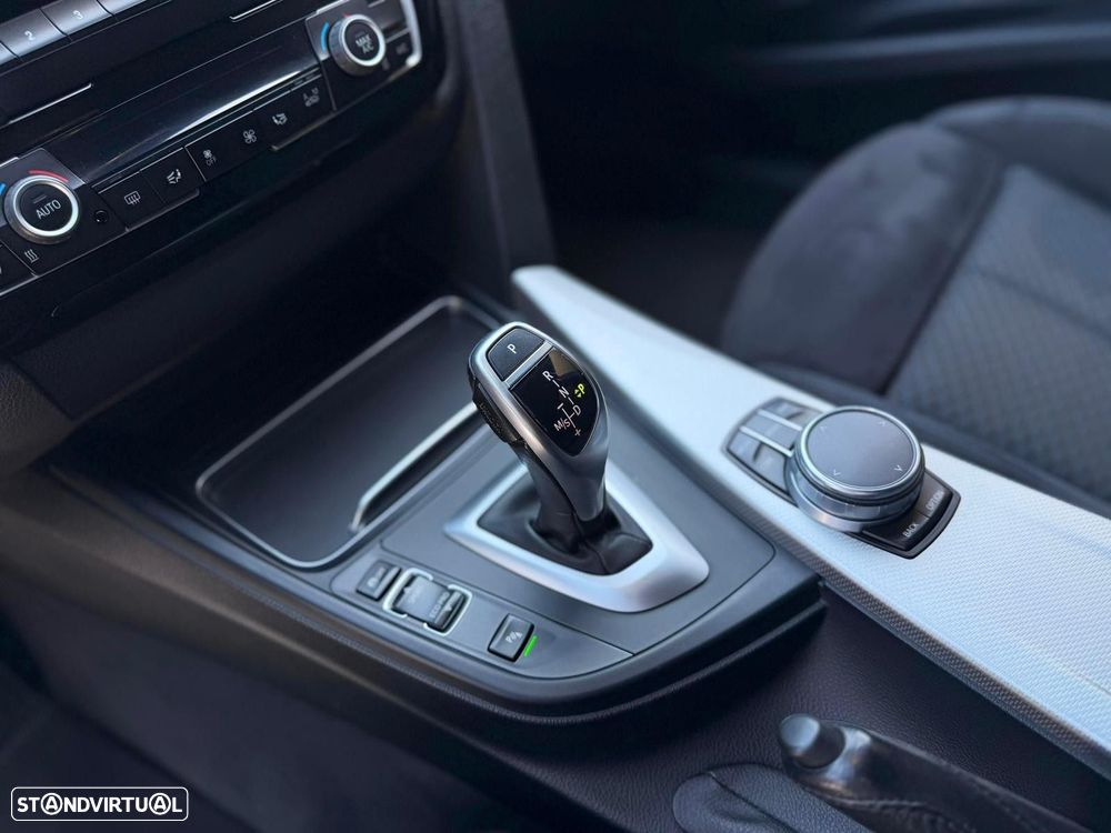 BMW 318 d Pack M Auto - 17