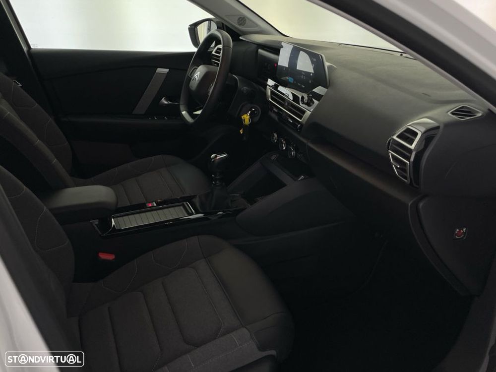 Citroën C4 1.2 PureTech Plus - 21