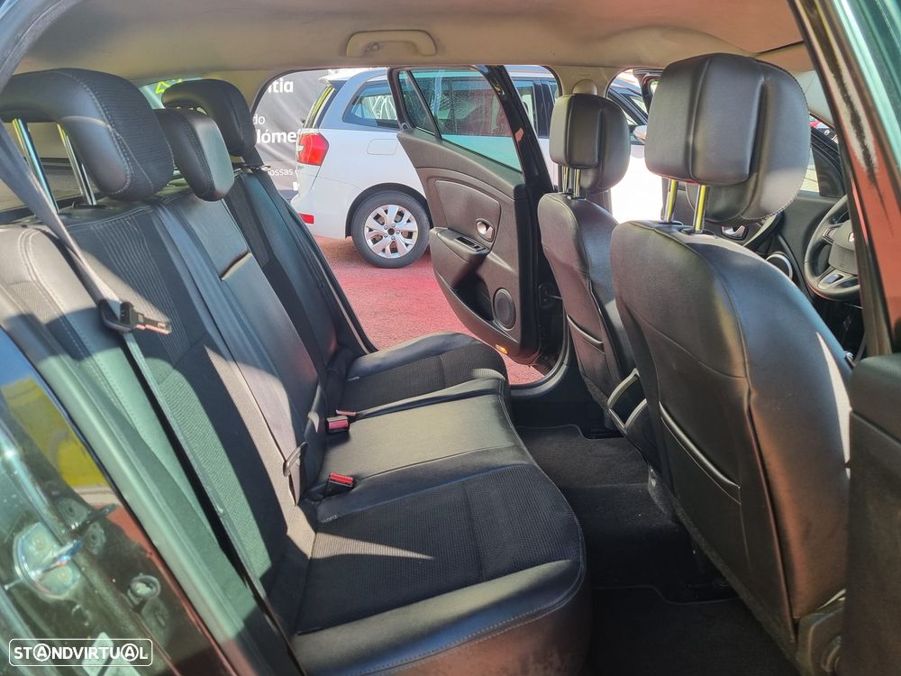 Renault Mégane Sport Tourer 1.5 dCi Dynamique S - 12