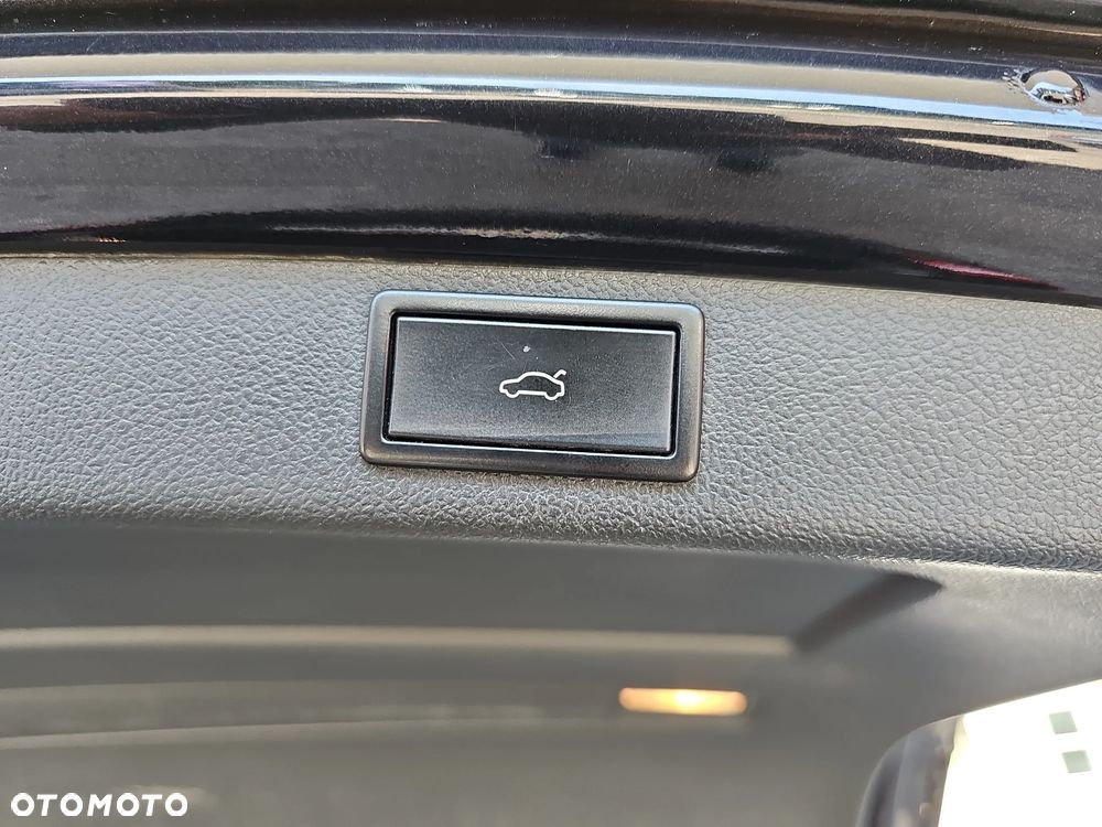 Skoda Superb 2.0 TSI Elegance DSG - 33