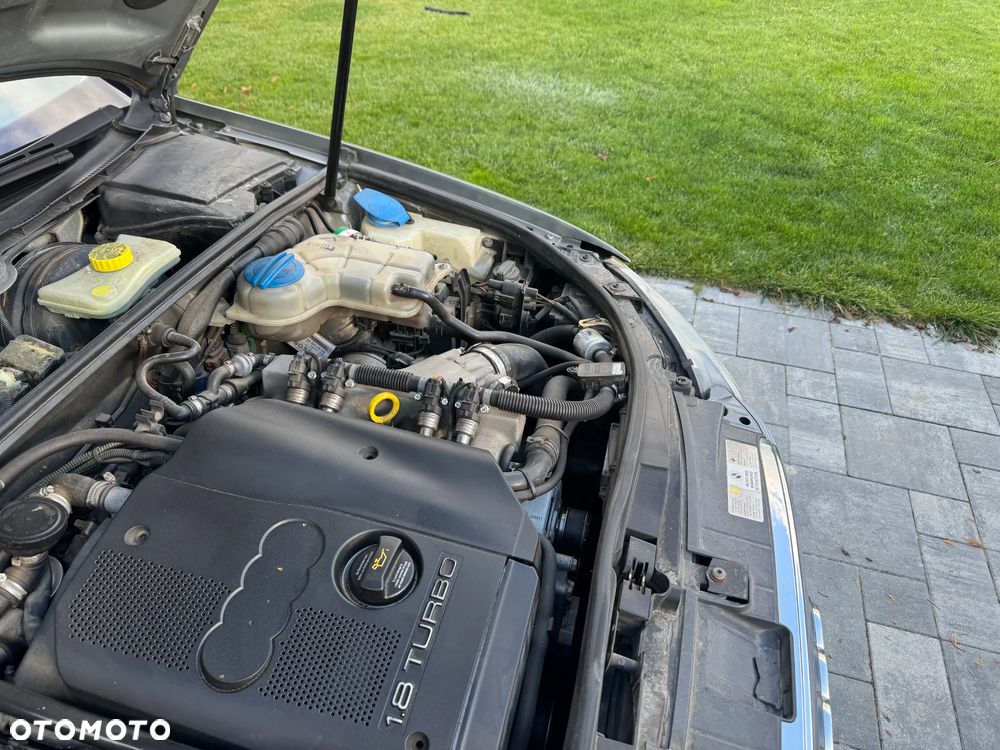 Audi A4 Limousine - 30