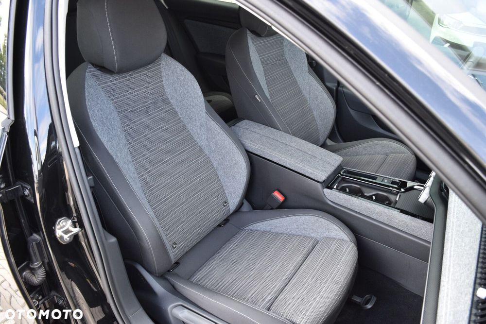 Skoda Superb 2.0 TDI SCR Selection DSG - 37