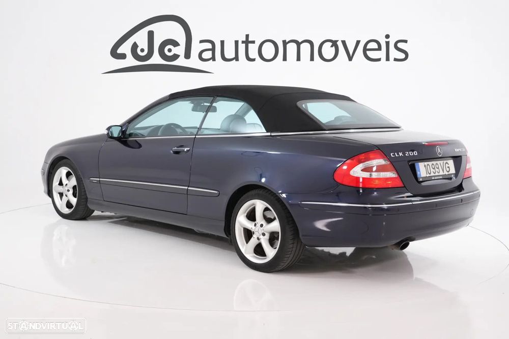 Mercedes-Benz CLK 200 K Avantgarde Aut. - 3